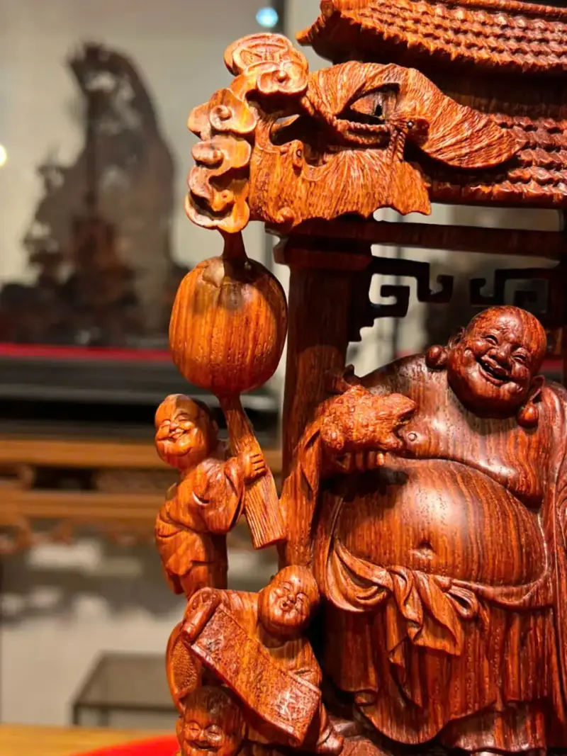 Tượng Cụ Di Lặc Gỗ Sưa Già Cao 33cm
