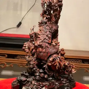 Tượng Phu Thê Gỗ Sưa Già Cao 45cm