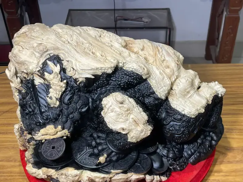 z7747504507805_3f4b9693e19d878155c2a8ebb9b8bec2 Tượng Cóc Gỗ Nu Mun Cao 32cm