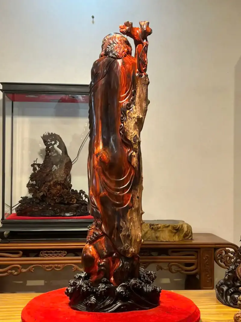 Tượng Đạt Ma Đứng Gỗ Nu Trắc Cao 85cm