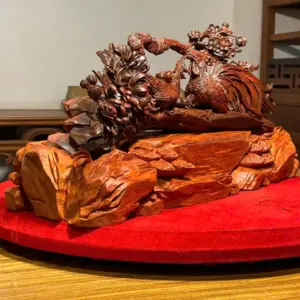 Tượng Gia Đình Gà Gỗ Tử Đàn Ấn Cao 25cm