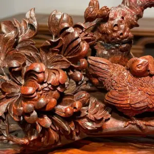 Tượng Gia Đình Gà Gỗ Tử Đàn Ấn Cao 25cm