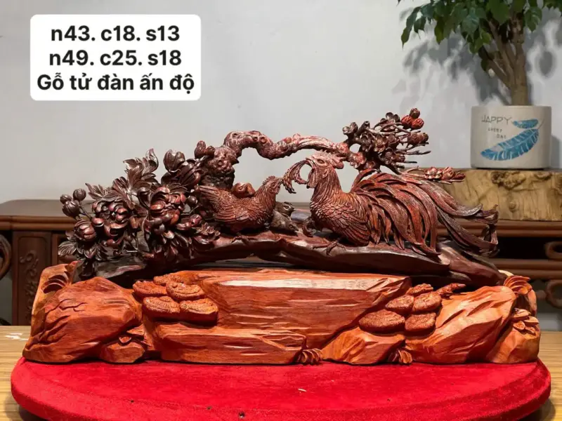 Tượng Gia Đình Gà Gỗ Tử Đàn Ấn Cao 25cm