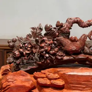 Tượng Gia Đình Gà Gỗ Tử Đàn Ấn Cao 25cm