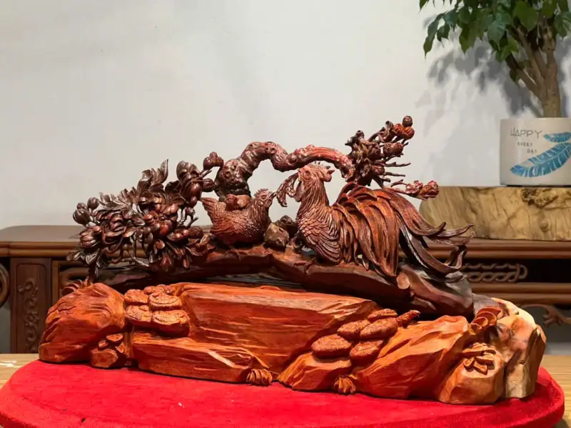 Tượng Gia Đình Gà Gỗ Tử Đàn Ấn Cao 25cm