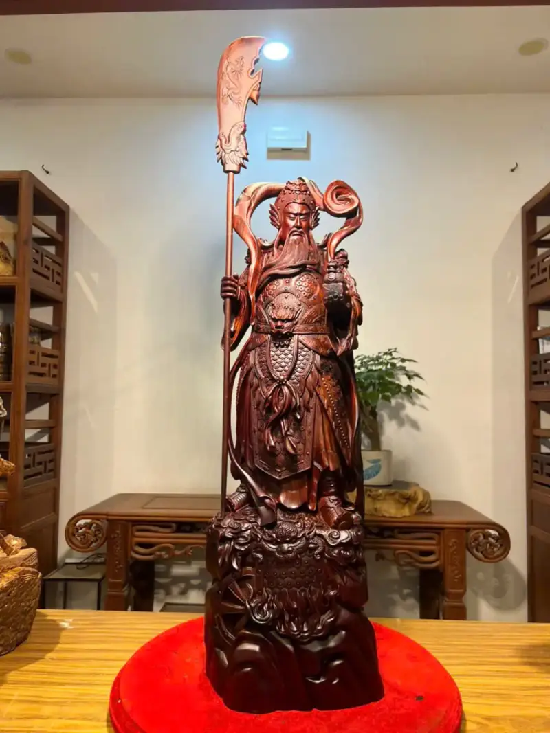 Tượng Quan Công Gỗ Tử Đàn