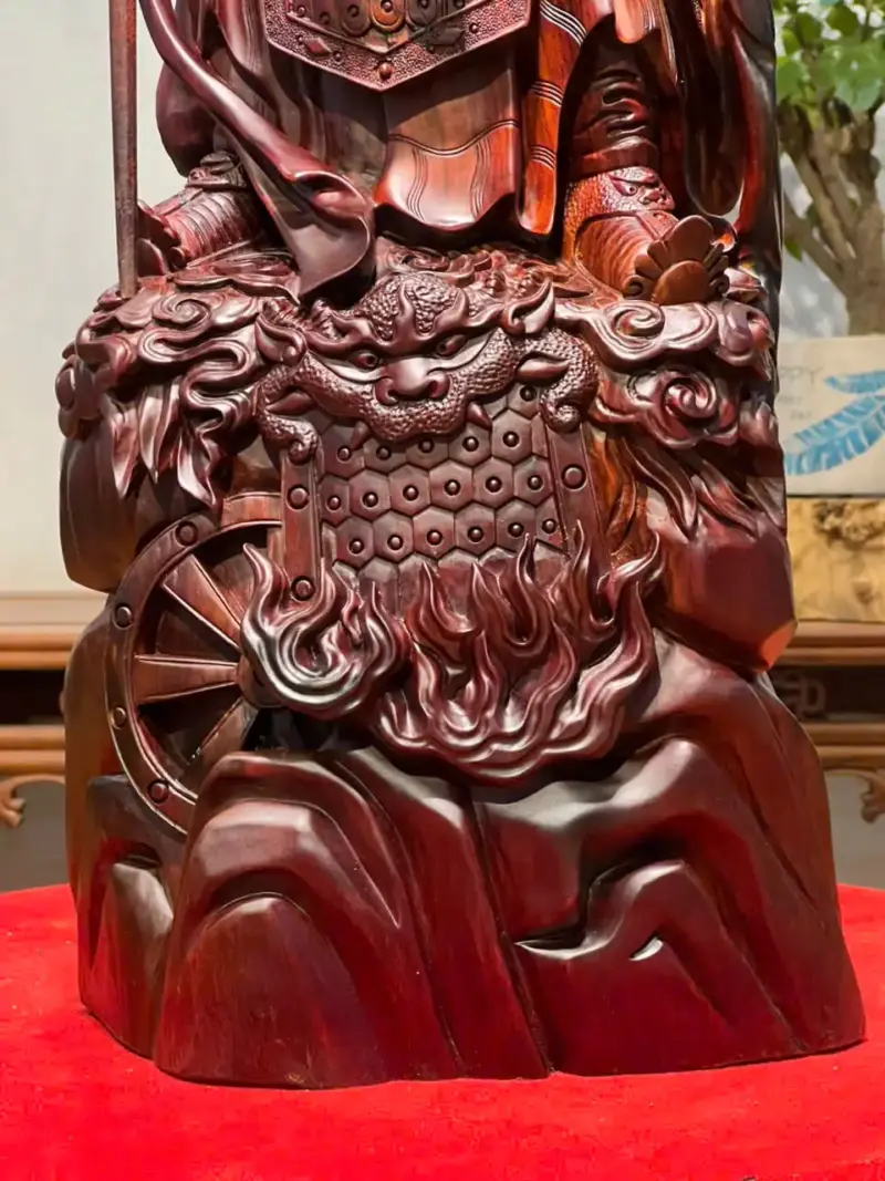 Tượng Quan Công Gỗ Tử Đàn