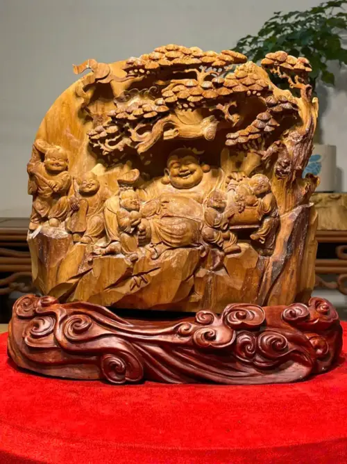 z7747517260344_857bb88884b9bc70b19dee7673a170bd Tượng Di Gỗ Lặc Hoàng Đàn Cao 27cm