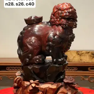 z7747526327578_3d87f81d79b664f1f36a33d1b2c49ff5 Tượng Nghê Gỗ Trắc Cao 40cm