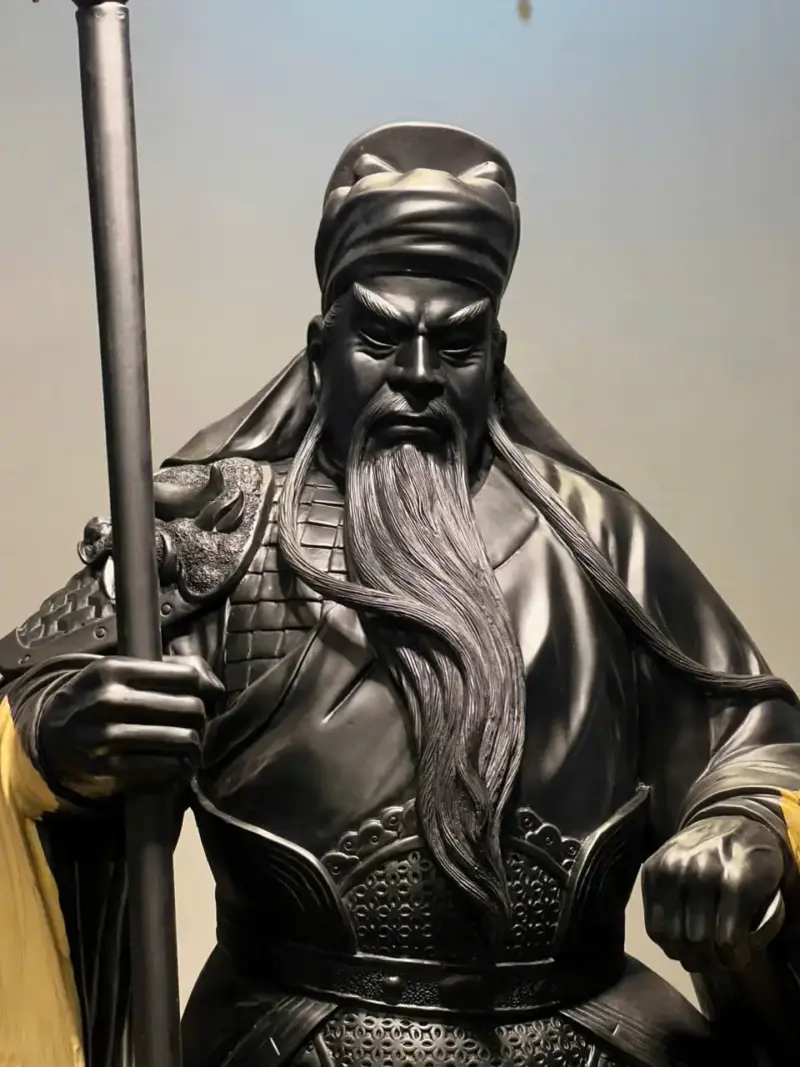 Tượng Quan Công Gỗ Nu Mun Cao 106cm