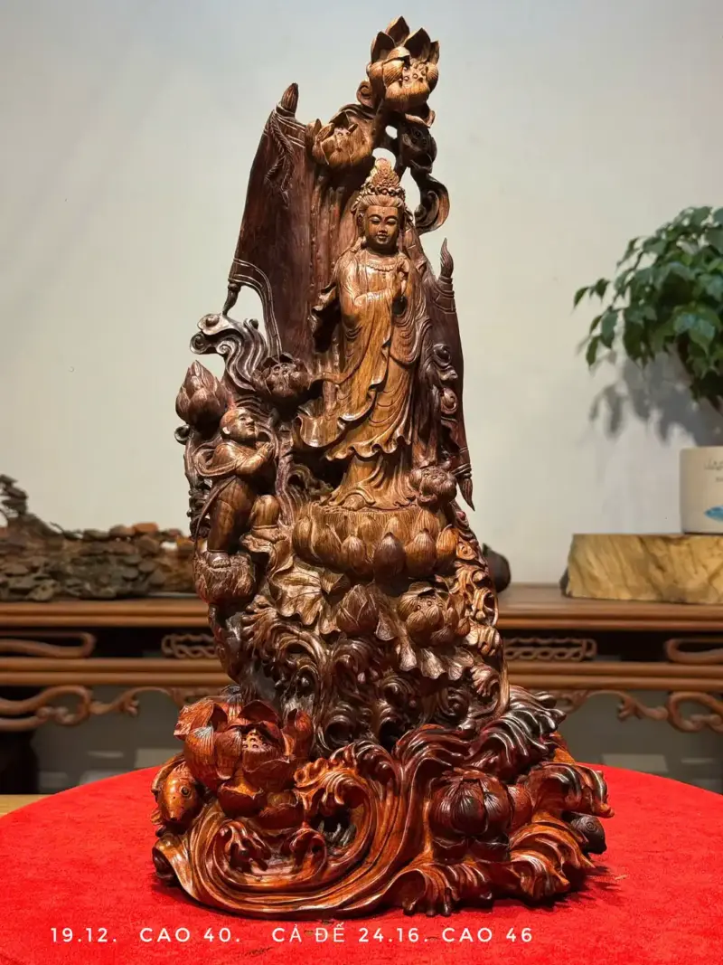 Tượng Phật Bà Gỗ Sưa Cao 46cm