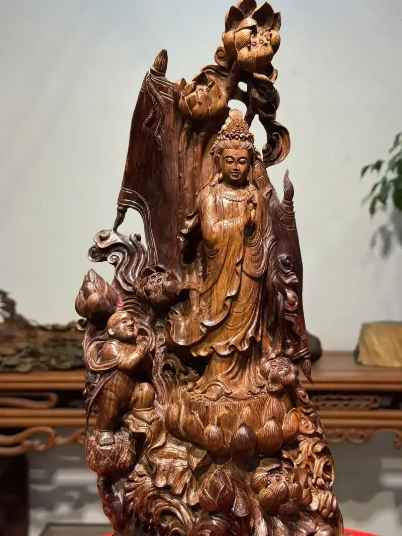 Tượng Phật Bà Gỗ Sưa Cao 46cm