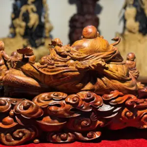 Tượng Di Lặc Gỗ Sưa Già Cao 34cm