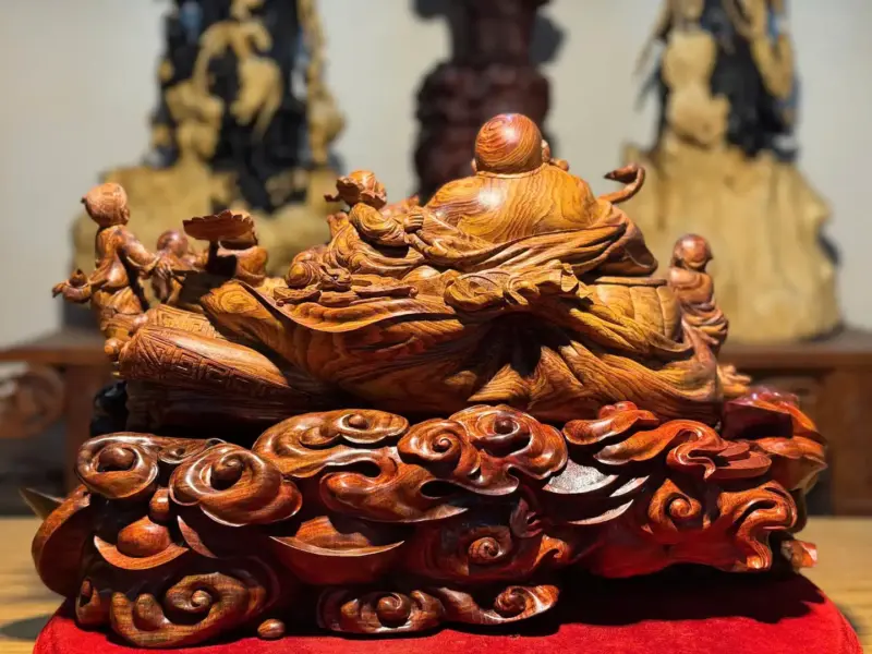 Tượng Di Lặc Gỗ Sưa Già Cao 34cm