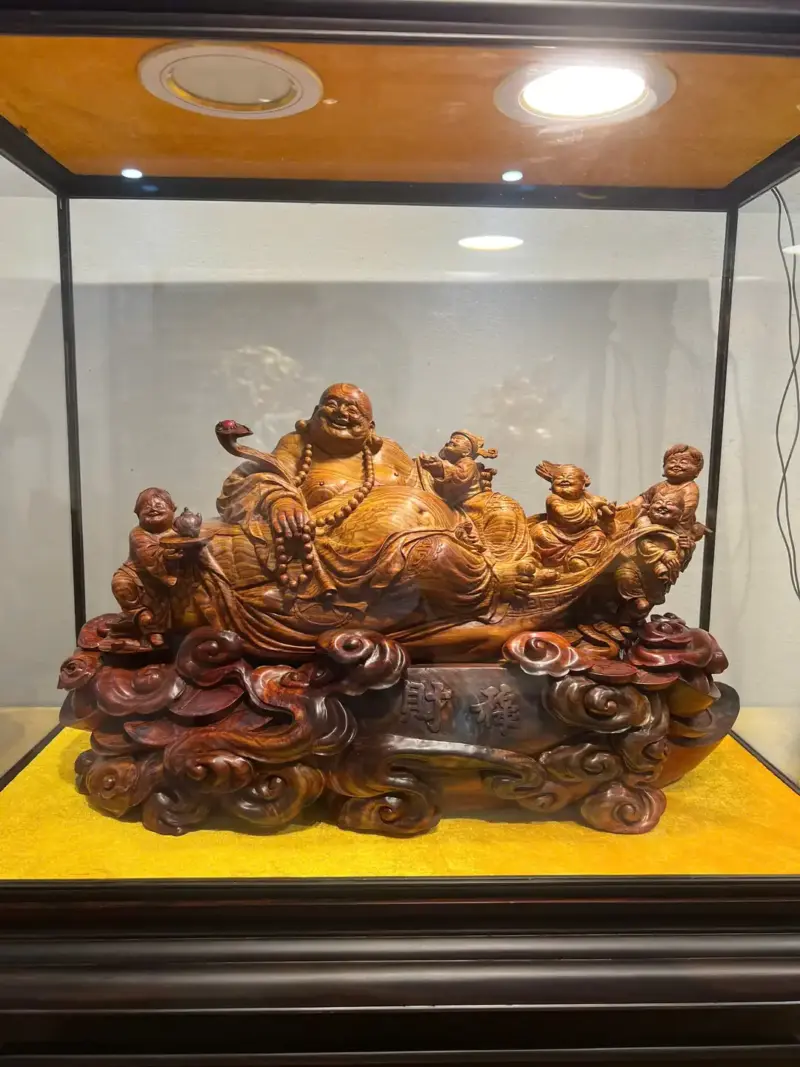 Tượng Di Lặc Gỗ Sưa Già Cao 34cm