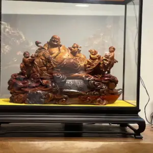 Tượng Di Lặc Gỗ Sưa Già Cao 34cm
