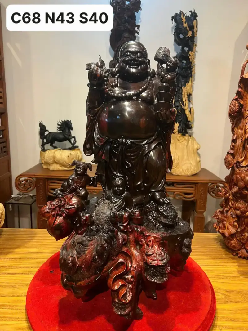 Tượng Di Lặc Gỗ Trắc Cao 68cm