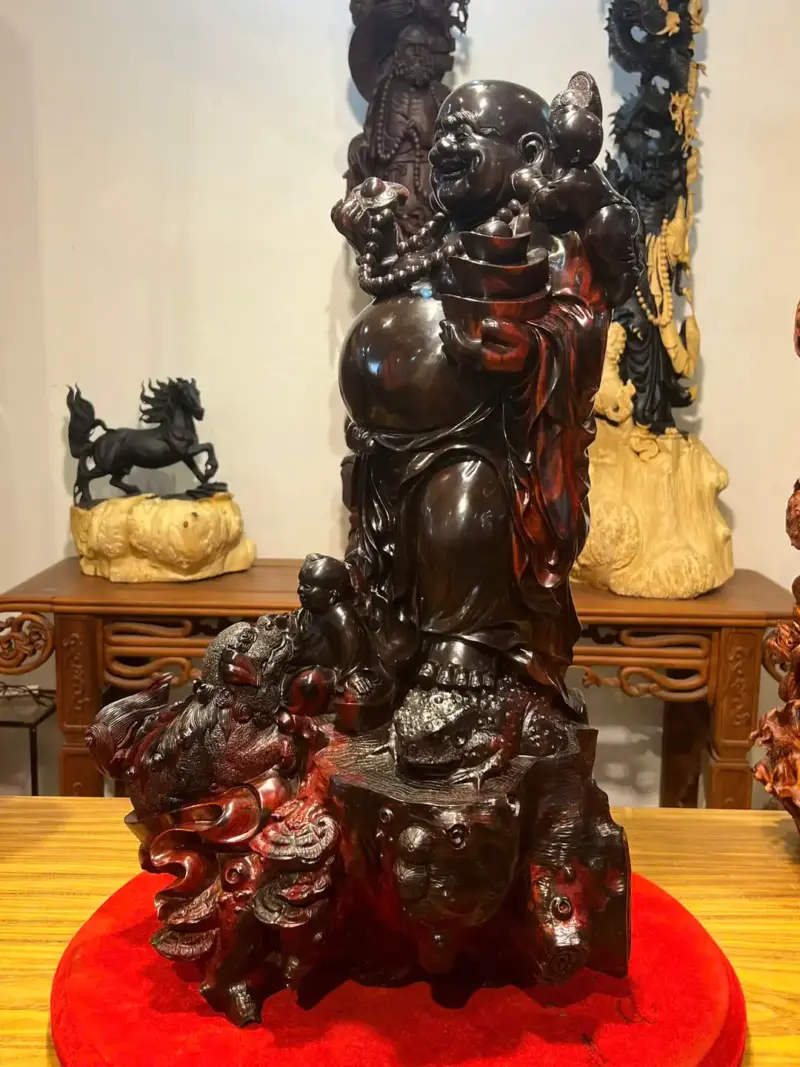 Tượng Di Lặc Gỗ Trắc Cao 68cm