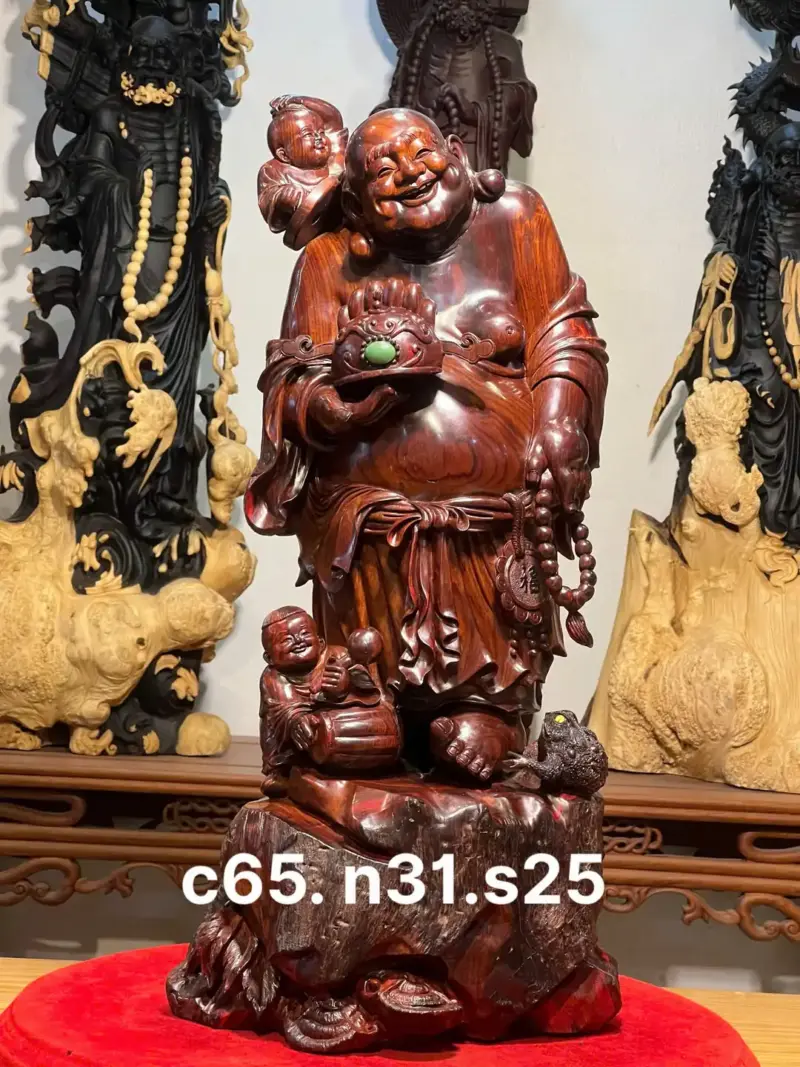 Tượng Di Lặc Gỗ Trắc Cao 65cm