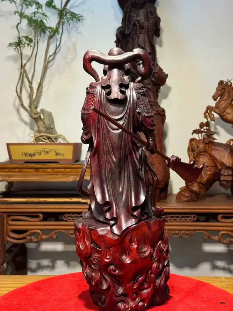 Tượng Quan Công Gỗ Tử Đàn Ấn Cao 50cm