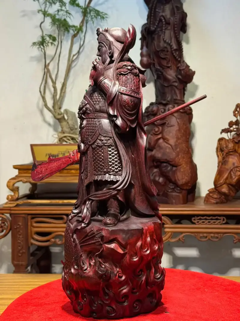 Tượng Quan Công Gỗ Tử Đàn Ấn Cao 50cm