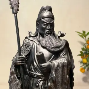 z7747578913314_e578c0e20afab882e41c311ab18d56fe Tượng Quan Gỗ Công Mun Cao 52cm