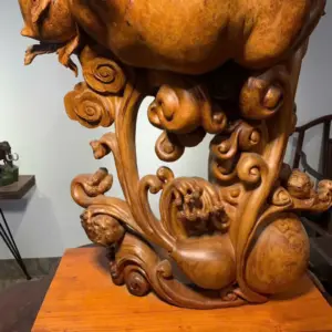 Tượng Di Lặc Gỗ Nu Hương Cao 73cm