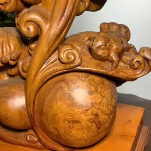 Tượng Di Lặc Gỗ Nu Hương Cao 73cm