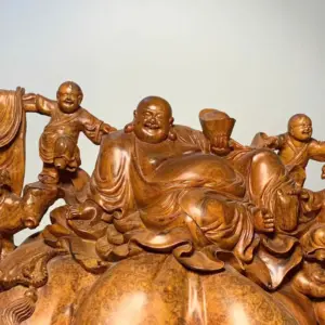 Tượng Di Lặc Gỗ Nu Hương Cao 73cm