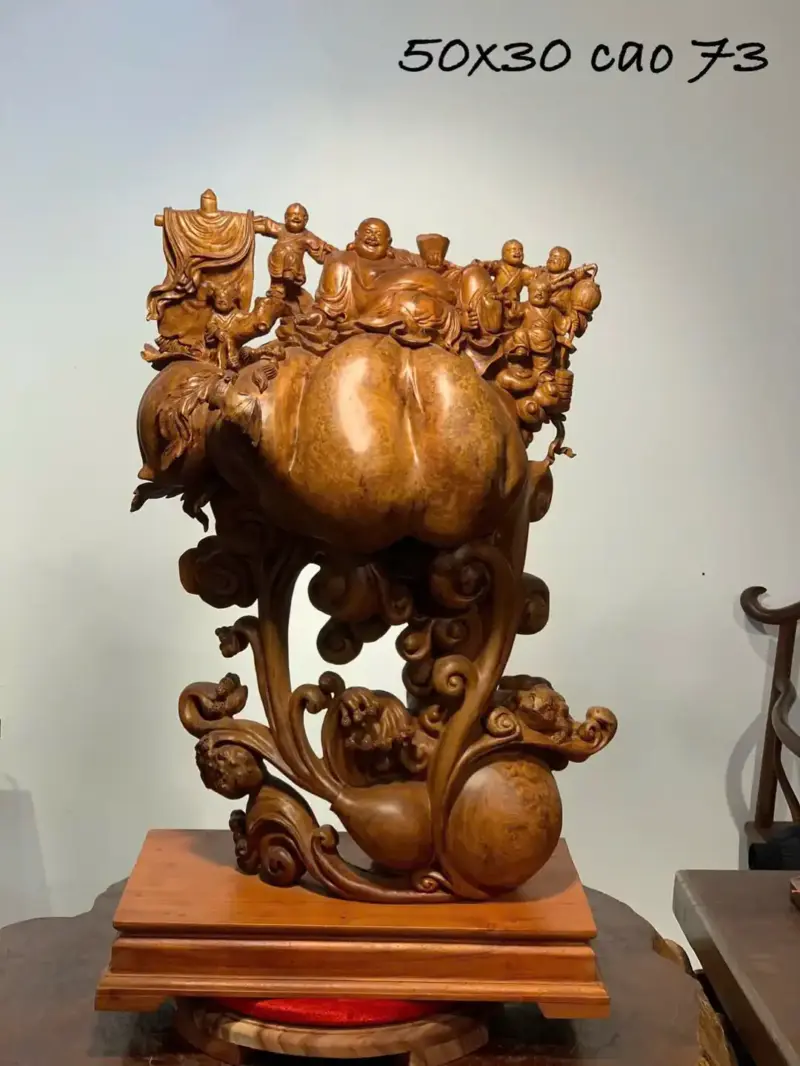 Tượng Di Lặc Gỗ Nu Hương Cao 73cm