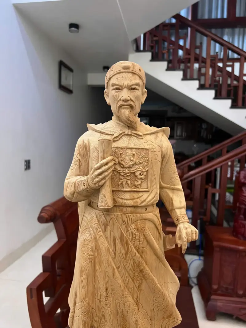 z7873560010282_c3d5e998600994b3e23d9383a4980e02 Tượng Trần Quốc Tuấn Gỗ Ngọc Am Liền Khối Cao 80