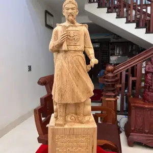 z7873560051546_9252d10409d755c72c6f3c1751300bda Tượng Trần Quốc Tuấn Gỗ Ngọc Am Liền Khối Cao 80