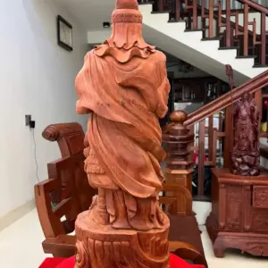 z7884659262841_522e361339758c12444a43d4dd505b53_Trần Quốc Tuấn Chống Kiếm Gỗ Tử Đàn Mộc Đẹp Giá 9.500 Triệu Kích Thước Cao 68cm, Ngang 23cm, Sâu 20cm Tượng Trần Quốc Tuấn Chống Kiếm Gỗ Tử Đàn Có Sơn Cao 68cm