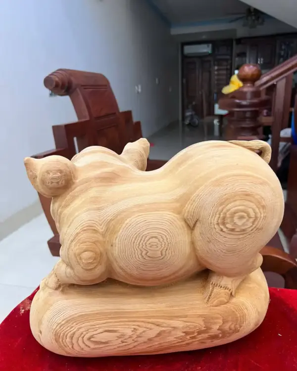 Tượng Heo Gỗ Ngọc Am Liền Khối Mộc Đẹp Cao 22cm